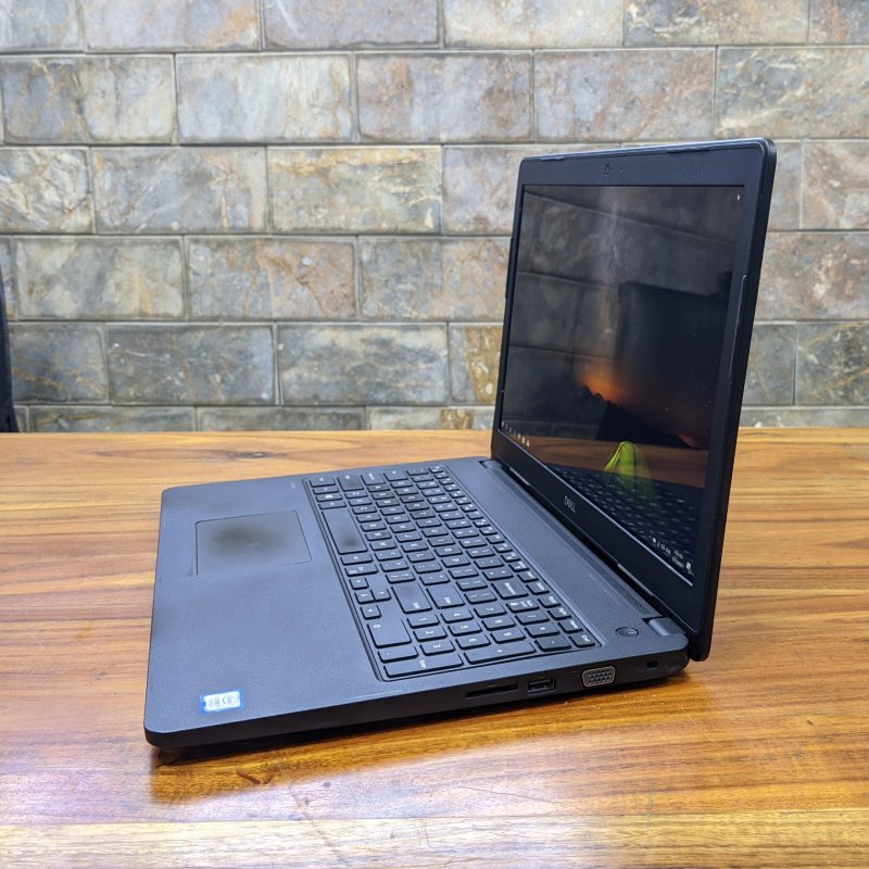 Dell latitude 3580 обзор